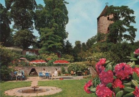 Weinheim - Lesegarten im Schloßpark - ca. 1980 Weinheim - Lesegarten im Schloßpark - ca. 1980