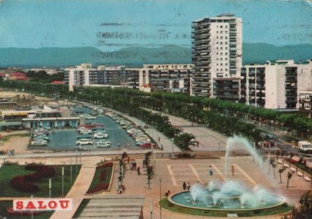 Spanien - Salou - Fuente y Paseo de Jaime I - ca. 1975 Spanien - Salou - Fuente y Paseo de Jaime I - ca. 1975
