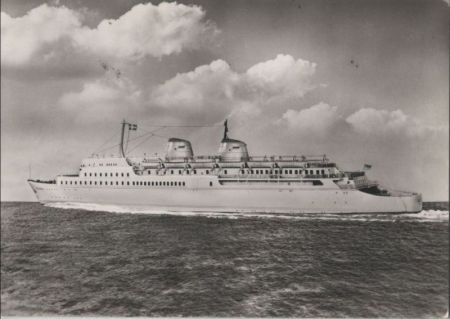 Eisenbahnfährschiff MS Sassnitz Eisenbahnfährschiff MS Sassnitz