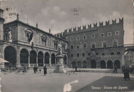 Verona - Italien - Piazza dei Signori Verona - Italien - Piazza dei Signori