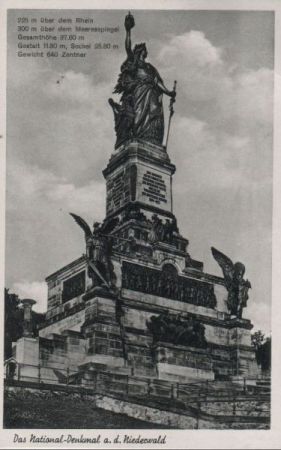 Rüdesheim, Niederwalddenkmal - über dem Rhein Rüdesheim, Niederwalddenkmal - über dem Rhein