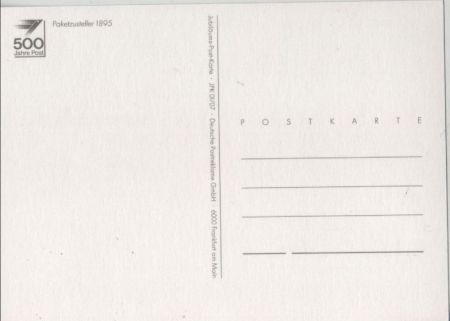 Paketzusteller mit Pfeife Paketzusteller mit Pfeife
