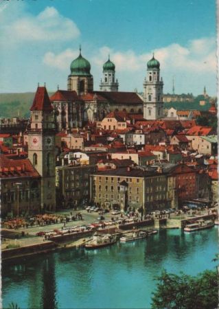 Passau - Rathaus und Dom Passau - Rathaus und Dom