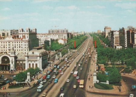 Moskau - Russland - breite Straße Moskau - Russland - breite Straße