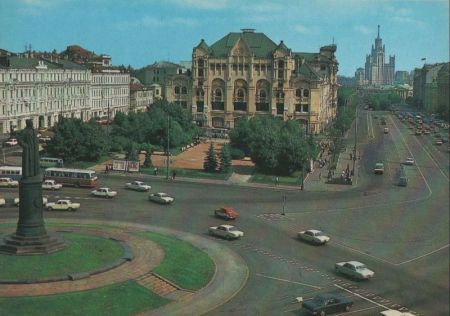 Moskau - Russland - Dzerzhinsky Square Moskau - Russland - Dzerzhinsky Square