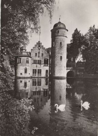 Mespelbrunn - Schloss Mespelbrunn - Schloss