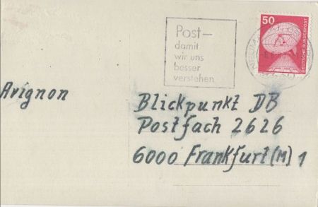 Mann mit Kopfbedeckung Mann mit Kopfbedeckung
