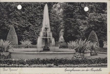 Siegsdorf-Bad Adelholzen - Springbrunnen an der Hauptallee Siegsdorf-Bad Adelholzen - Springbrunnen an der Hauptallee