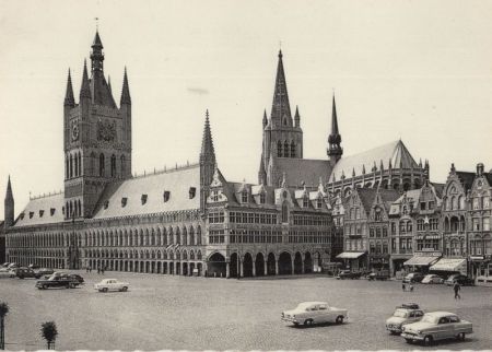 Ypern, Ieper, Ypres - Belgien - De Hallen Ypern, Ieper, Ypres - Belgien - De Hallen