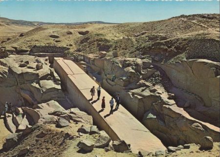 Assuan - Ägypten - Unvollendeter Obelisk Assuan - Ägypten - Unvollendeter Obelisk