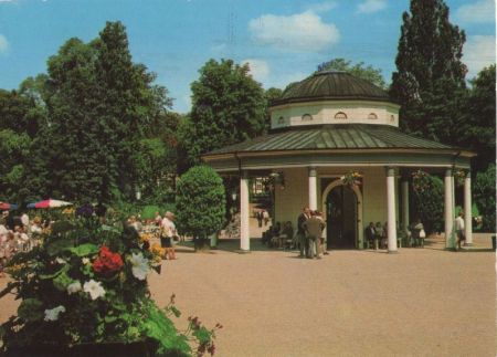Bad Meinberg - Brunnenplatz Bad Meinberg - Brunnenplatz