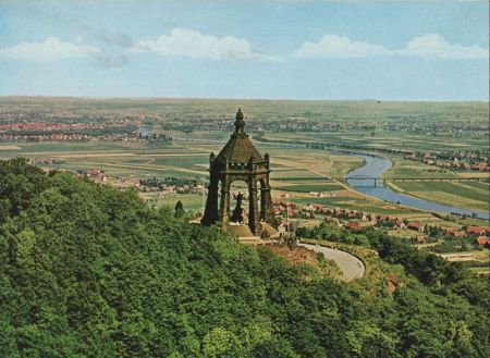 Porta Westfalica - Kaiser-Wilhelm-Denkmal Porta Westfalica - Kaiser-Wilhelm-Denkmal