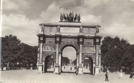 Paris - Frankreich - Arc de Triomphe du Carrousel Paris - Frankreich - Arc de Triomphe du Carrousel