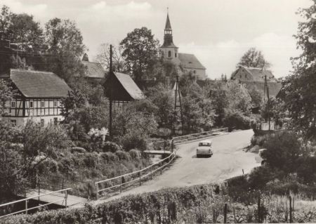 Mittelherwigsdorf - mit Kirche Mittelherwigsdorf - mit Kirche