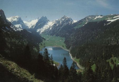Sämtisersee - Schweiz - von oben Sämtisersee - Schweiz - von oben