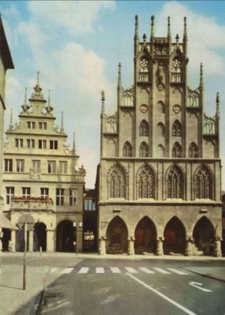 Münster - Rathaus und Weinhaus Münster - Rathaus und Weinhaus