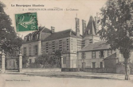 Brienon-sur-Armancon - Frankreich - Chateau Brienon-sur-Armancon - Frankreich - Chateau