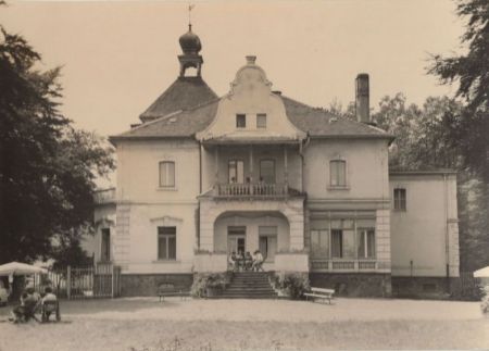 Bennewitz bei Wurzen - Zeititz - Schwangeren-Erholungsheim Clara Zetkin Bennewitz bei Wurzen - Zeititz - Schwangeren-Erholungsheim Clara Zetkin