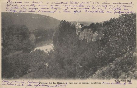 Voutenay-sur-Cure - Frankreich - Vallee Voutenay-sur-Cure - Frankreich - Vallee