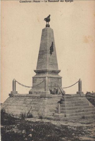 Combres-sous-les-Côtes - Frankreich - Monument Combres-sous-les-Côtes - Frankreich - Monument