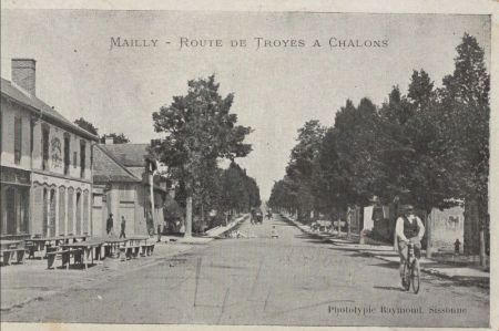 Mailly - Frankreich - Route de Troyes a Chalons Mailly - Frankreich - Route de Troyes a Chalons