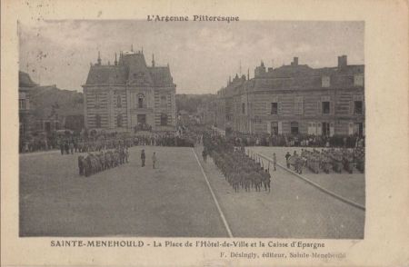 Sainte-Menehould - Frankreich - Place de Hotel de Ville Sainte-Menehould - Frankreich - Place de Hotel de Ville