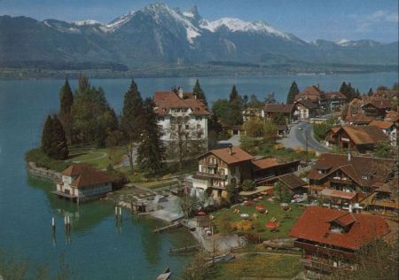 Gunten - Schweiz - mit Stockhornkette Gunten - Schweiz - mit Stockhornkette