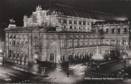 Österreich - Wien - Staatsoper bei Festbeleuchtung - 1956 Österreich - Wien - Staatsoper bei Festbeleuchtung - 1956