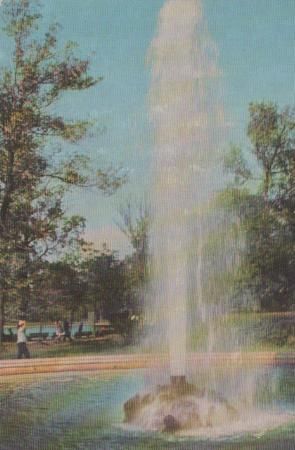 Russland - Petrodvorets - Menagerie Fountain - ca. 1975 Russland - Petrodvorets - Menagerie Fountain - ca. 1975