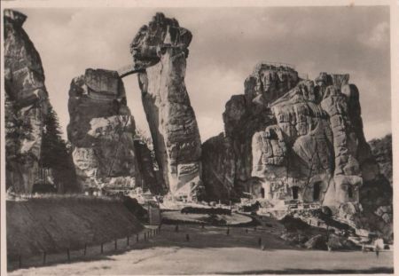 Horn-Bad Meinberg, Exeernsteine - Vorderansicht - ca. 1955 Horn-Bad Meinberg, Exeernsteine - Vorderansicht - ca. 1955