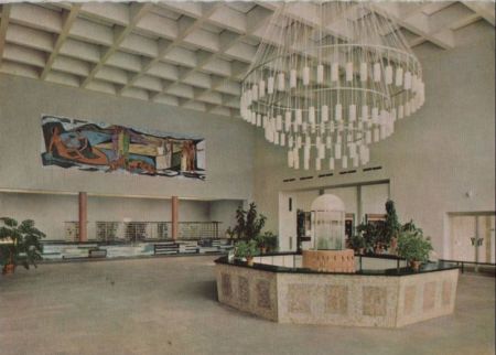 Bad Salzuflen - Brunnenausgabe in der Wandelhalle - 1968 Bad Salzuflen - Brunnenausgabe in der Wandelhalle - 1968