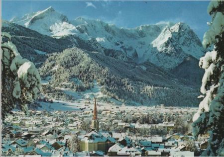 Garmisch-Partenkirchen - mit Pfarrkirche - 1974 Garmisch-Partenkirchen - mit Pfarrkirche - 1974