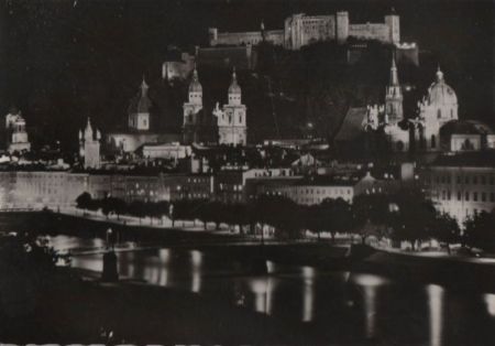 Österreich - Salzburg - im Lichte des Scheinwerfers - ca. 1965 Österreich - Salzburg - im Lichte des Scheinwerfers - ca. 1965