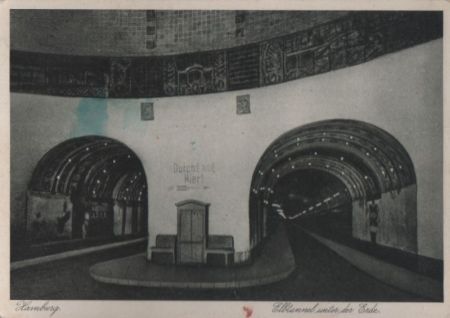 Hamburg - Elbtunnel unter der Erde - ca. 1950 Hamburg - Elbtunnel unter der Erde - ca. 1950