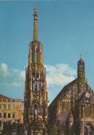 Nürnberg - Schöner Brunnen und Frauenkirche - 1983 Nürnberg - Schöner Brunnen und Frauenkirche - 1983