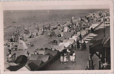 Frankreich - Saint-Aubin-sur-Mer - La Plage et la Digue - 1962 Frankreich - Saint-Aubin-sur-Mer - La Plage et la Digue - 1962