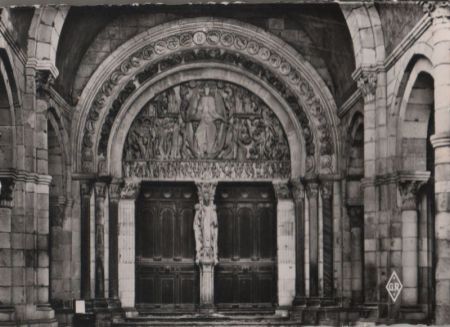 Frankreich - Autun - Entree de la Basilique - ca. 1955 Frankreich - Autun - Entree de la Basilique - ca. 1955