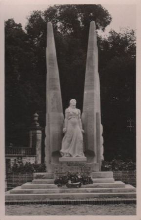 Frankreich - Bourges - Monument de la Resistance - 1952 Frankreich - Bourges - Monument de la Resistance - 1952