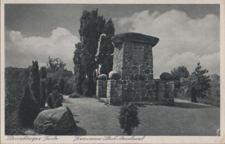 Lüneburger Heide - Hermann Löns-Denkmal - ca. 1950 Lüneburger Heide - Hermann Löns-Denkmal - ca. 1950