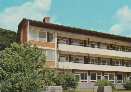 Bad Ditzenbach - Haus Hiltenburg und St. Raphael - 1985 Bad Ditzenbach - Haus Hiltenburg und St. Raphael - 1985